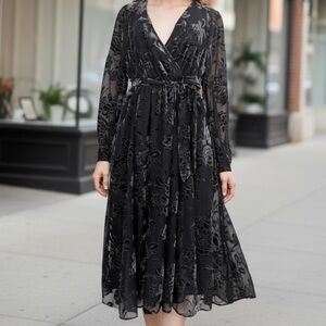 Torrid Midi Chiffon Burnout Velour Blouson Surplice Dress Dahlia Floral SZ 10-12